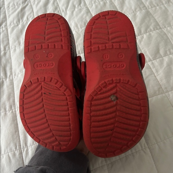 CROCS Kids' Black and Red Sandals - Picture 3 of 3
